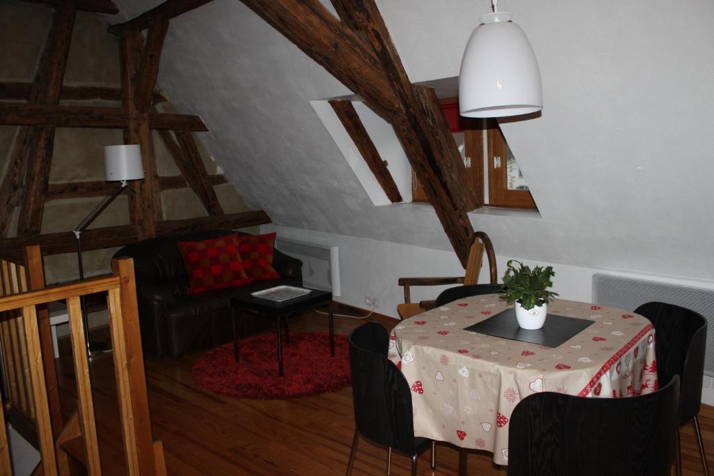 Les Appartements De Home Petite Venise Colmar Rom bilde